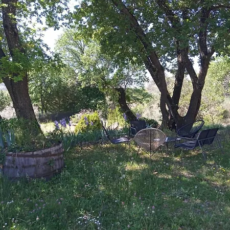 Maison Au Pays Des Lavandes Et De La Vigne Pierrevert